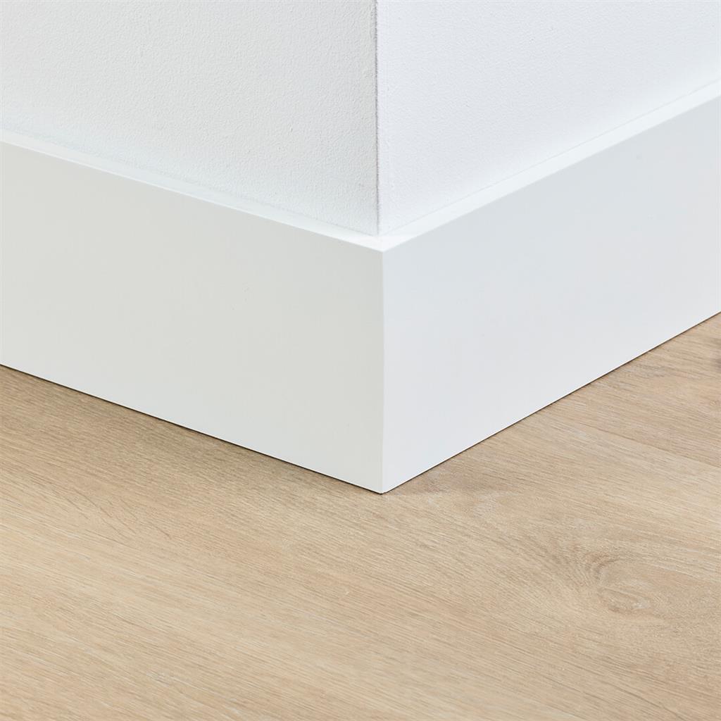 MDF plint 120x12mm Amsterdam RAL9010 gelakt