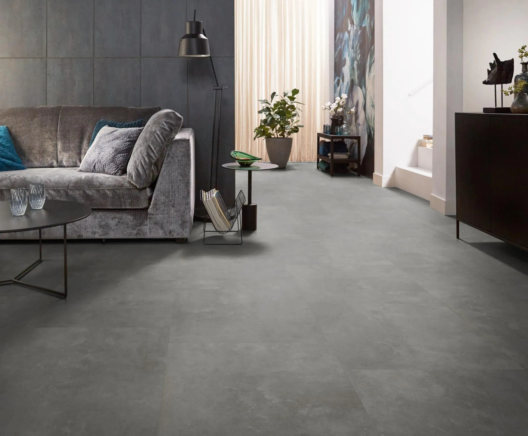 Interieur met Ambiant Ceramo XL Click Grey Klik PVC tegels